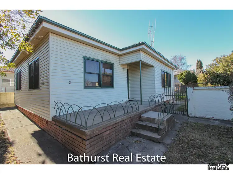 Main view of Homely house listing, 7 Banks Street, Bathurst NSW 2795