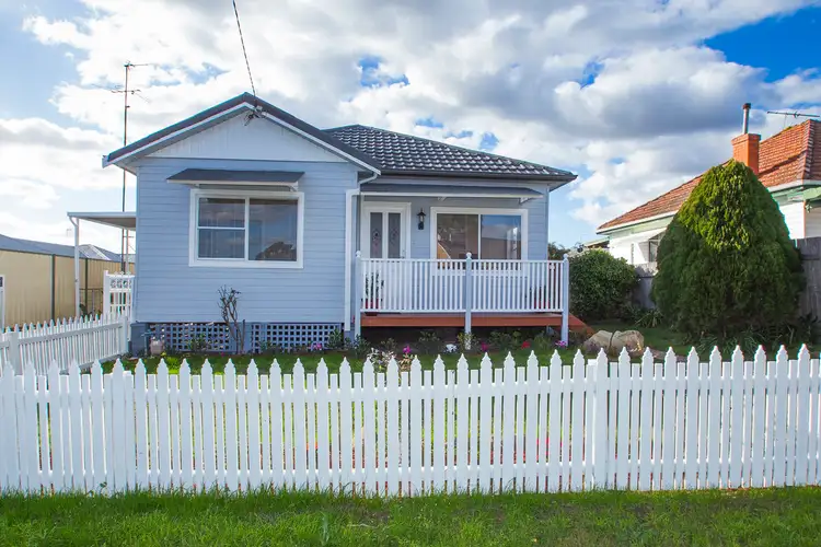 30 Burnett Street, Cessnock NSW 2325