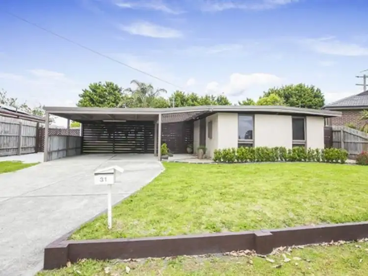 31 Spring Road, Junction Village VIC 3977