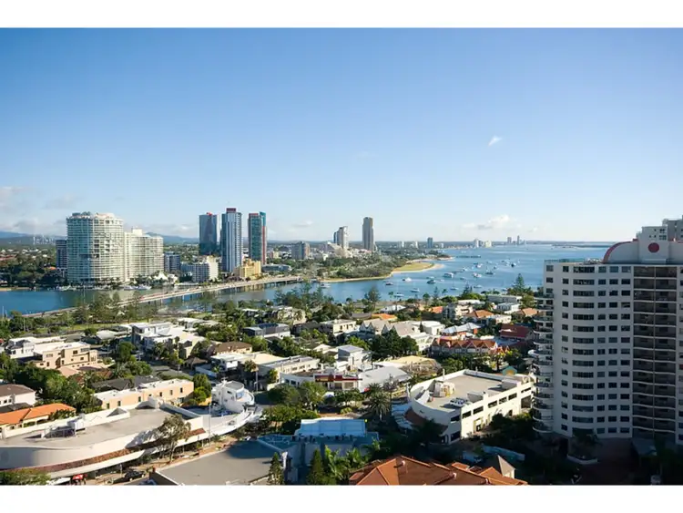 38/20 Cronin Avenue, Main Beach QLD 4217