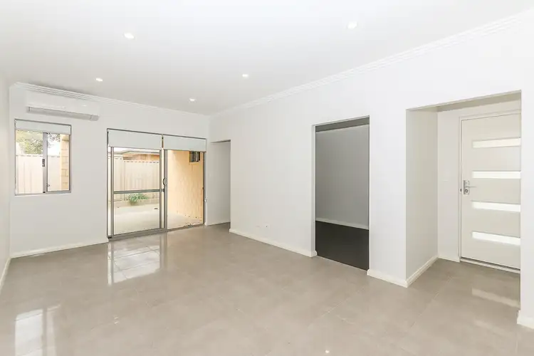 Seventh view of Homely unit listing, 3/16 Nineham Avenue, Spearwood WA 6163