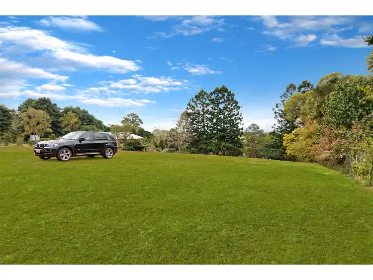 34 Treehaven Way, Maleny QLD 4552