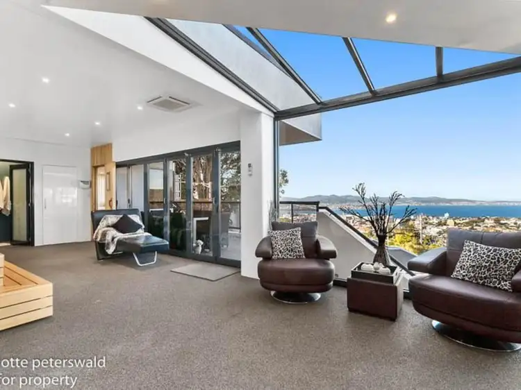 2 Tennyson Court, West Hobart TAS 7000