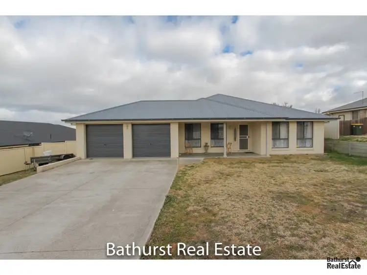 Main view of Homely house listing, 23 Sundown Drive, Kelso NSW 2795