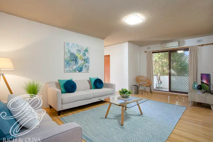 2/18 Clyde Street, Croydon Park NSW 2133