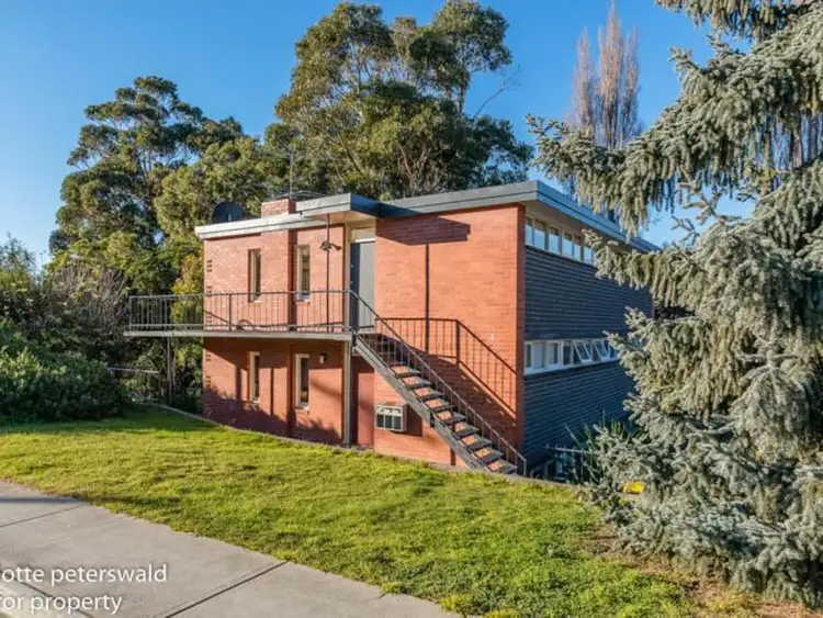 Main view of Homely unit listing, 3/2 Lauramont Avenue, Sandy Bay TAS 7005