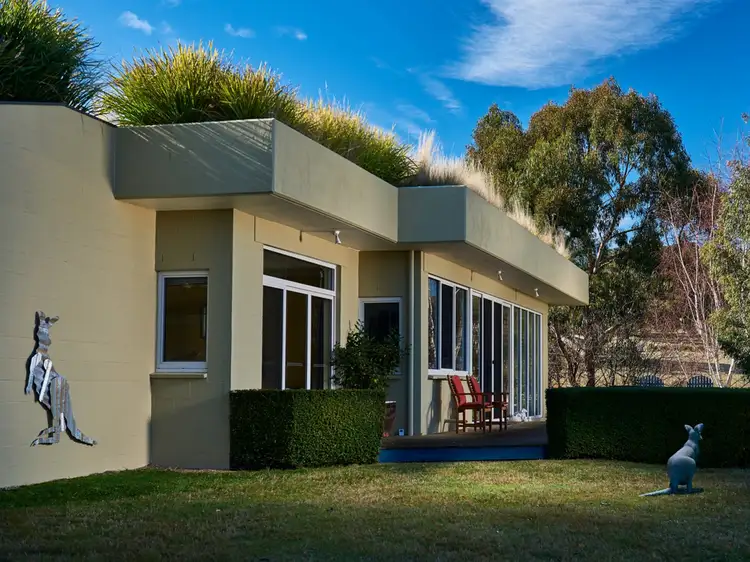 25 Grandview Drive, Mansfield VIC 3722