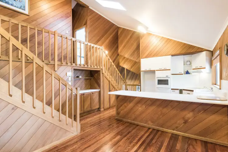 57 Bay View Avenue, East Gosford NSW 2250