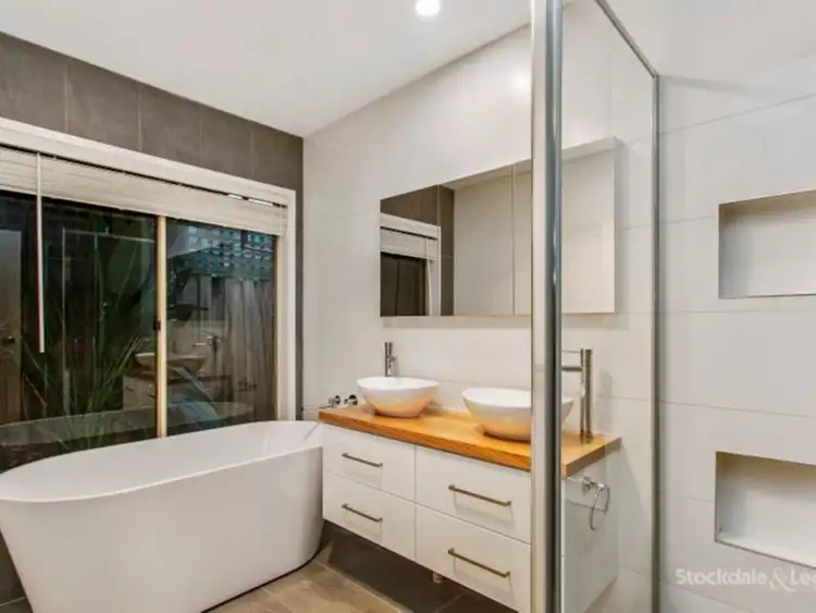 Fifth view of Homely house listing, 3 Maureen Court, Narre Warren VIC 3805