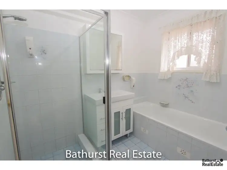 Fourth view of Homely house listing, 18 Tareena Avenue, Kelso NSW 2795