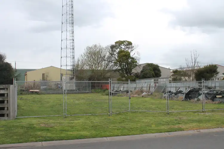 10 Douglas Street, Colac VIC 3250