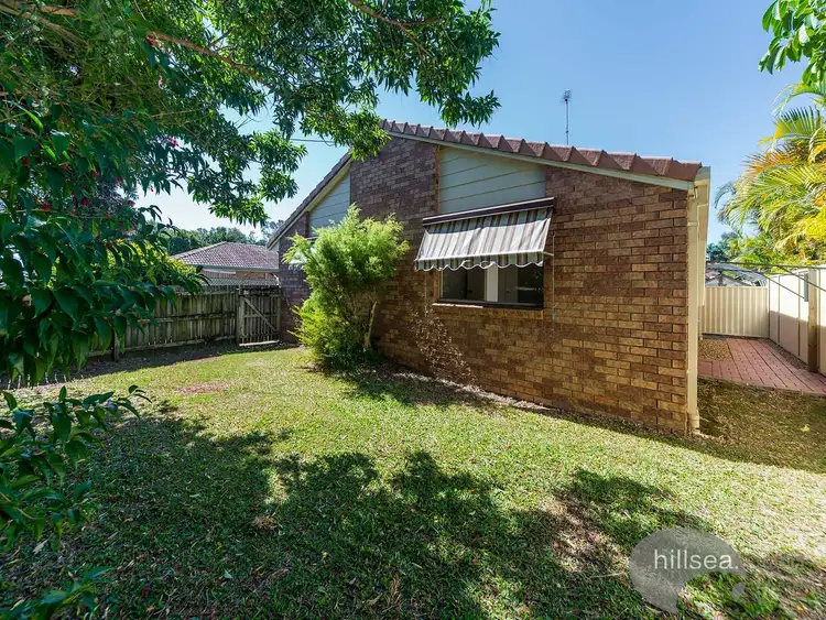 1/125 Olsen Avenue, Labrador QLD 4215