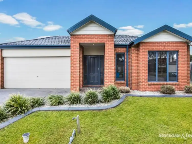 32 Stefan Drive, Berwick VIC 3806