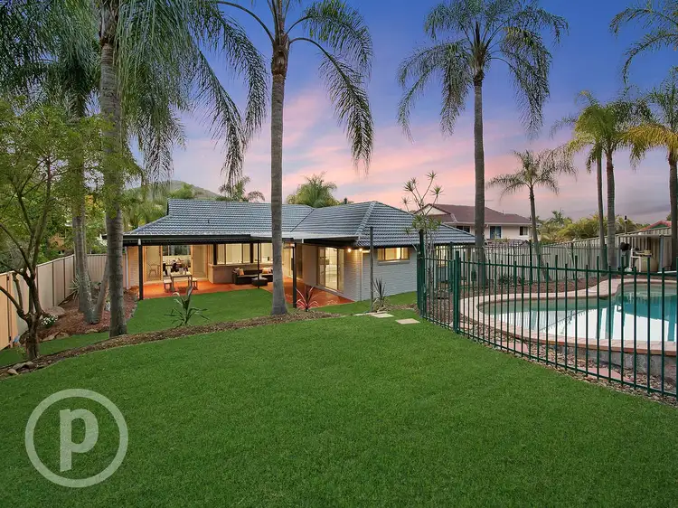 18 Binyara Street, Chapel Hill QLD 4069