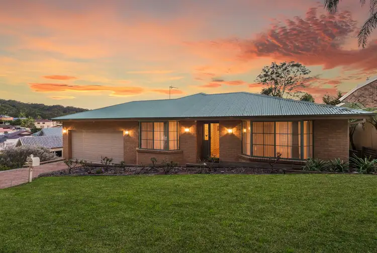 87 Bronzewing Drive, Erina NSW 2250