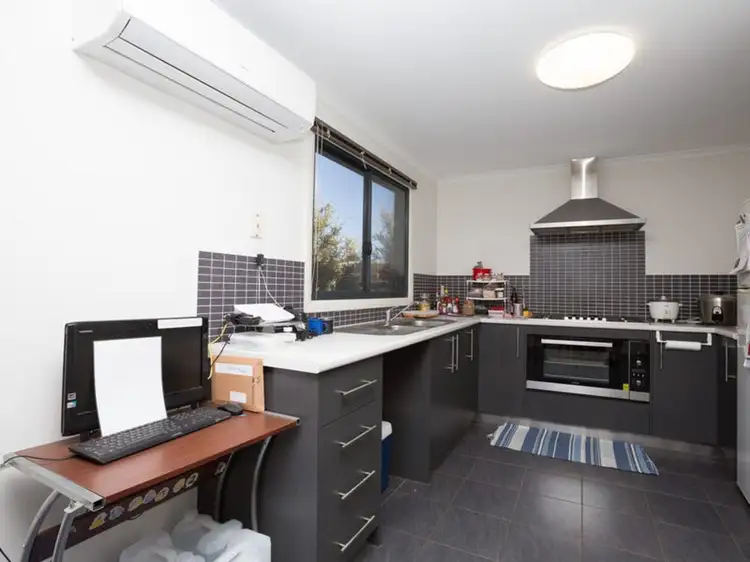 8 Weaver Place, South Hedland WA 6722