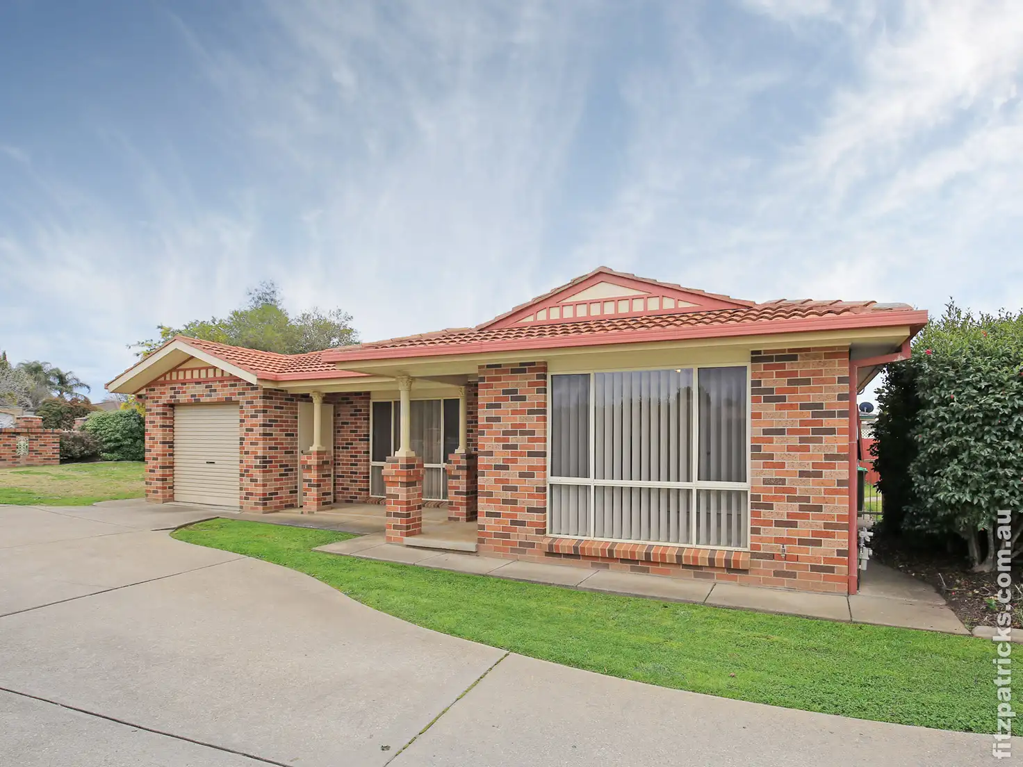 Main view of Homely unit listing, 1/108 Undurra Drive, Glenfield Park NSW 2650