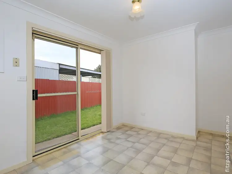 Fourth view of Homely unit listing, 1/108 Undurra Drive, Glenfield Park NSW 2650