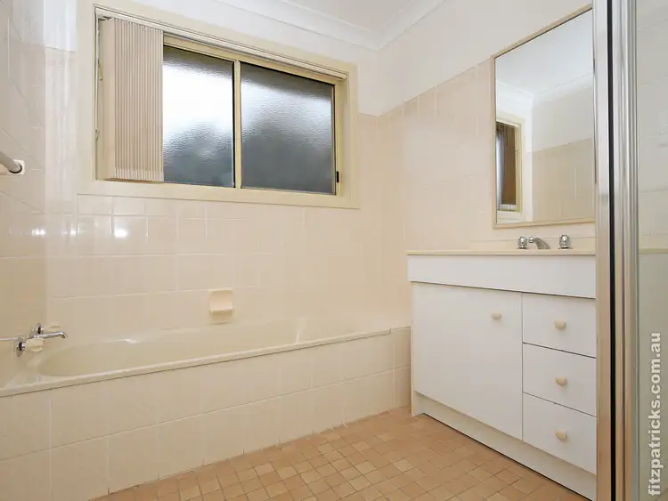 Seventh view of Homely unit listing, 1/108 Undurra Drive, Glenfield Park NSW 2650
