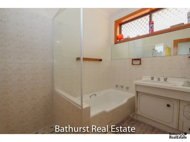 Fourth view of Homely house listing, 37 Miriyan Drive, Kelso NSW 2795