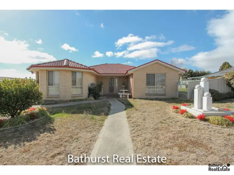 Main view of Homely house listing, 1 Emerald Drive, Kelso NSW 2795