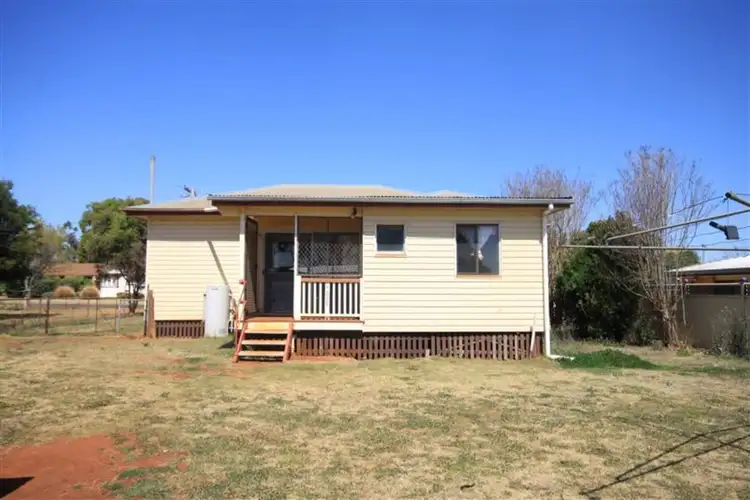 8 Booth Street, Kingaroy QLD 4610