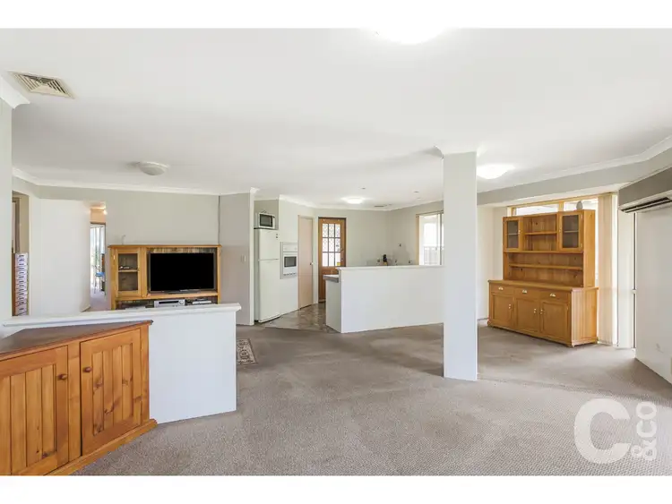 Sixth view of Homely house listing, 40 McNairn Cross, Leda WA 6170