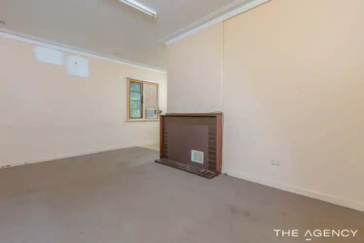 Seventh view of Homely house listing, 8 Harwood Street, Hilton WA 6163