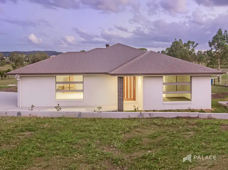 9 Baker-Finch Place, Kensington Grove QLD 4341