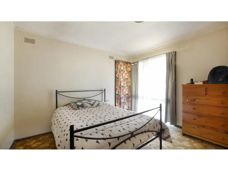 Sixth view of Homely house listing, 28 Armstrong Crescent, Dubbo NSW 2830