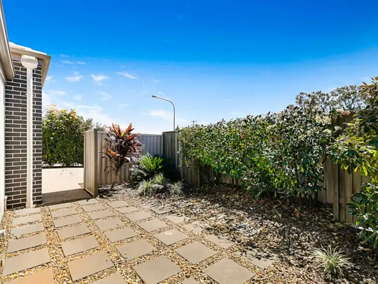 Fifth view of Homely unit listing, 1/16 Argus Court, Middle Ridge QLD 4350