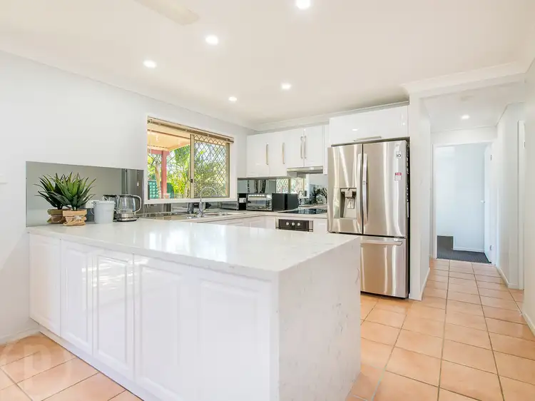 10 Cedrela Street, Moggill QLD 4070