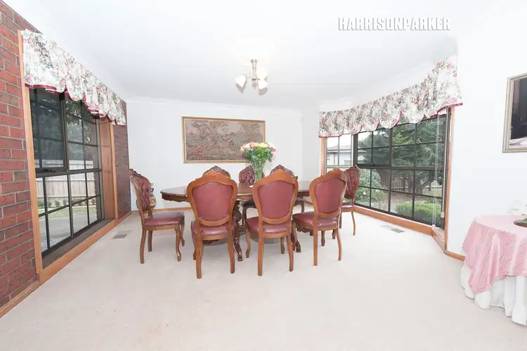 Fifth view of Homely house listing, 6 Greenock Court, Greenvale VIC 3059