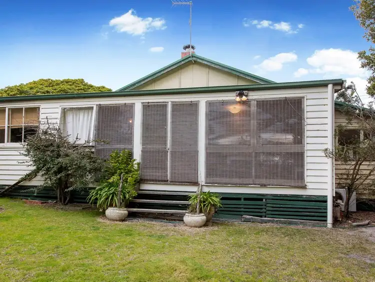 Second view of Homely house listing, 3 Parer Street, Mount Martha VIC 3934