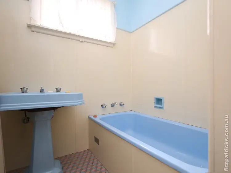 Seventh view of Homely house listing, 19 Manoora Avenue, Mount Austin NSW 2650