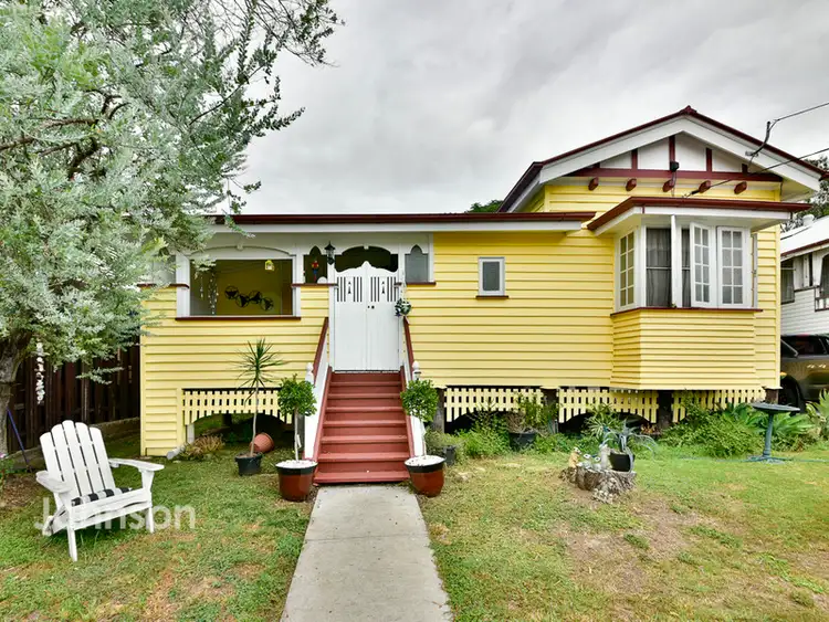 75 Glebe Road, Silkstone QLD 4304