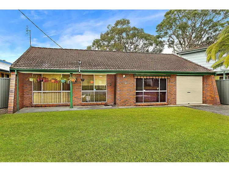 3 Kerry Crescent, Berkeley Vale NSW 2261