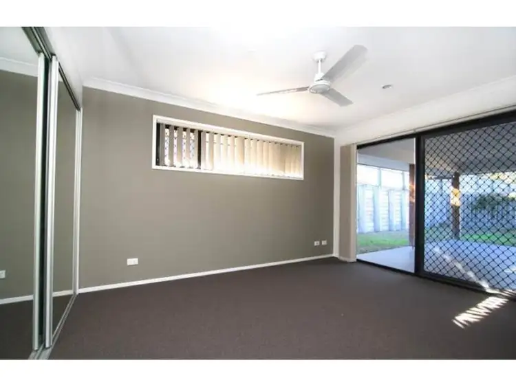 Sixth view of Homely house listing, 10 Cedarwood Street, Berrinba QLD 4117