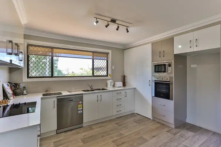 2 Arlaw Street, Centenary Heights QLD 4350