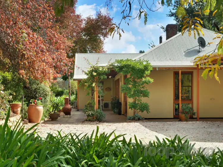 192 Bridgewater-Carey Gully Road, Mount George SA 5155