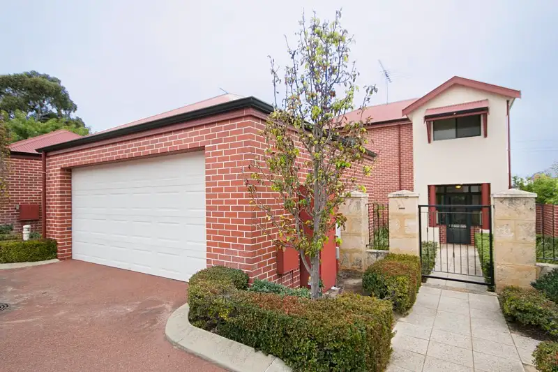 Main view of Homely house listing, 4/3 Coolgardie Avenue, East Fremantle WA 6158