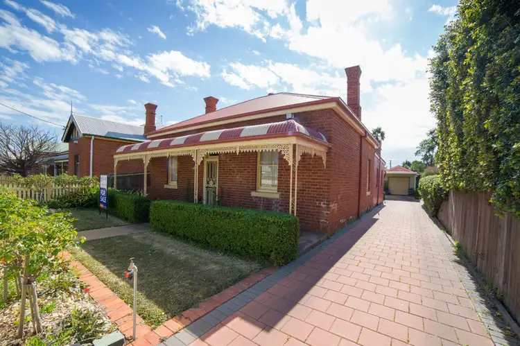 120 Bultje Street, Dubbo NSW 2830