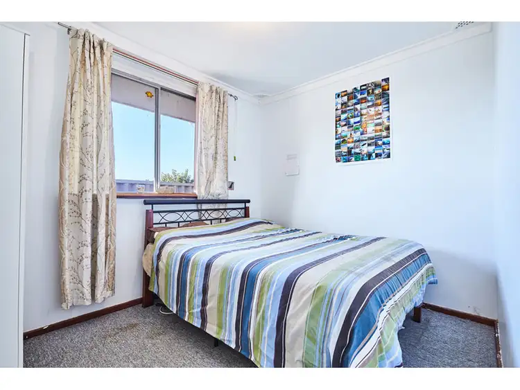 Seventh view of Homely house listing, 30 Fenellia Crs, Craigie WA 6025