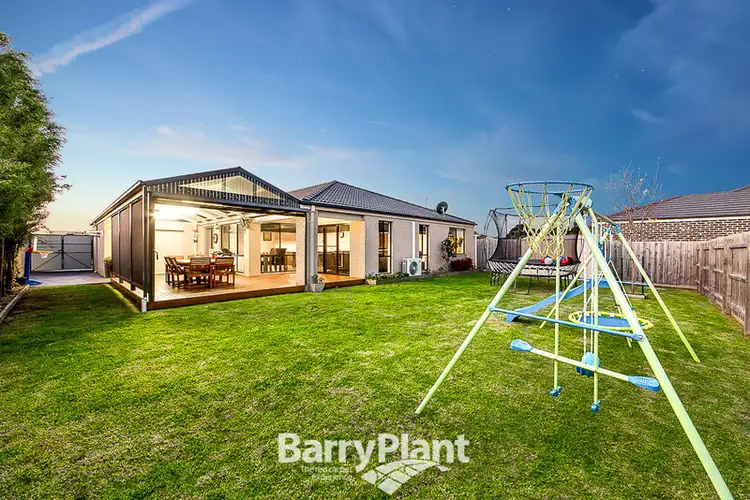 Second view of Homely house listing, 14 Royanne Close, Bunyip VIC 3815