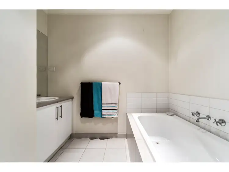 Sixth view of Homely unit listing, 2/2070 Frankston Flinders Road, Hastings VIC 3915