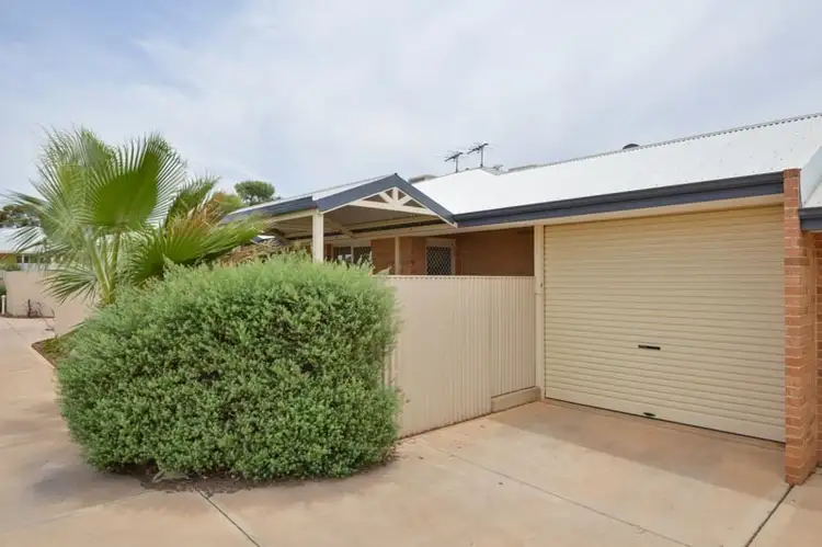 8 / 18 Hanbury Street, Kalgoorlie WA 6430