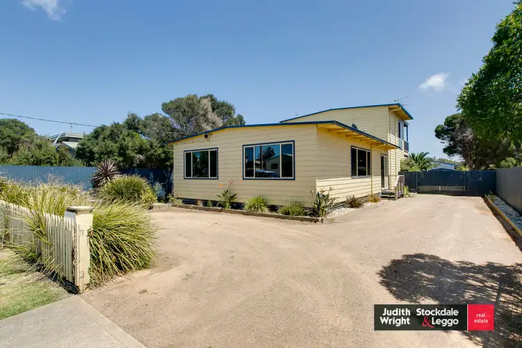 20 Tampa Road, Cape Woolamai VIC 3925