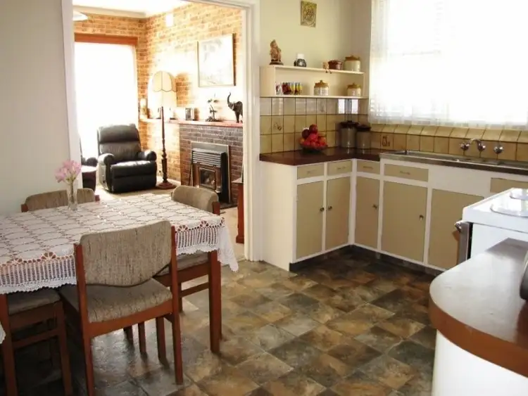 Second view of Homely house listing, 31 Avey Road, Mount Gambier SA 5290