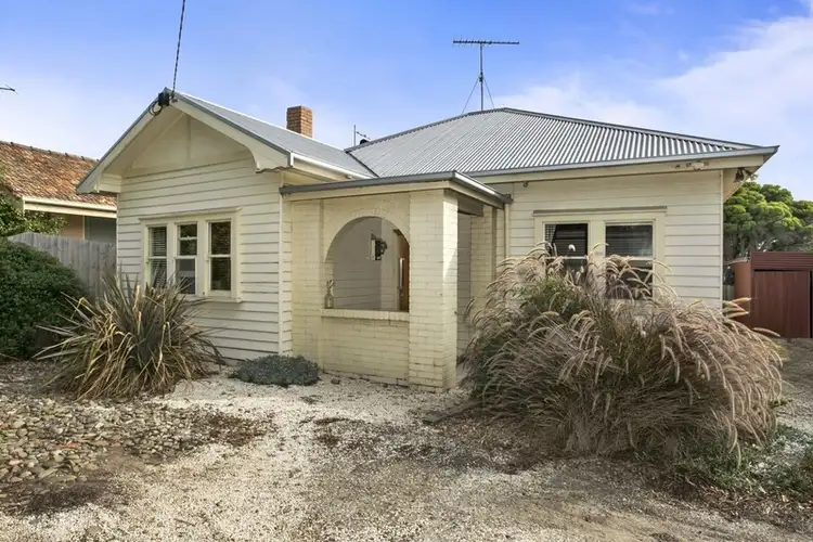 110 Roslyn Road, Belmont VIC 3216