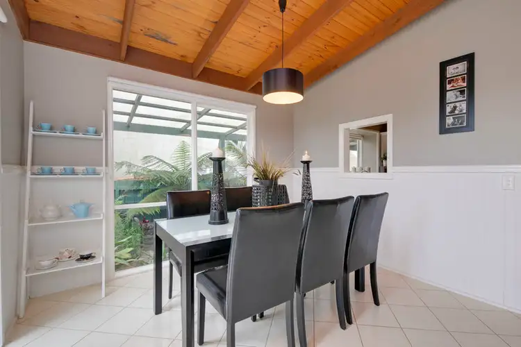 Seventh view of Homely house listing, 18 Rhodes Court, Glengarry VIC 3854